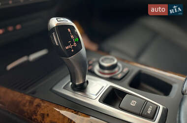 Позашляховик / Кросовер BMW X5 2011 в 