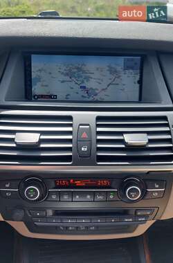 Внедорожник / Кроссовер BMW X5 2011 в 