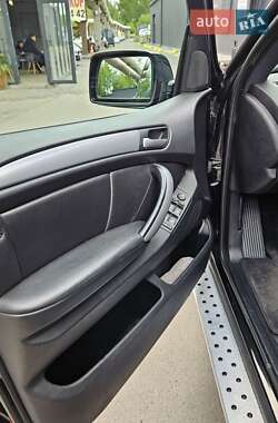 Позашляховик / Кросовер BMW X5 2004 в 