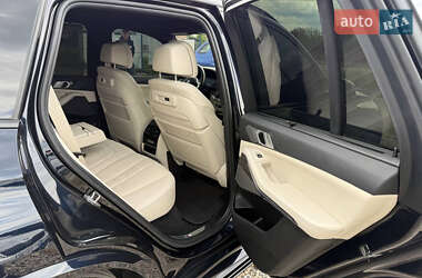 Позашляховик / Кросовер BMW X5 2019 в 