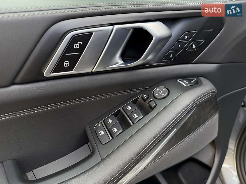 Позашляховик / Кросовер BMW X5 2023 в Києві