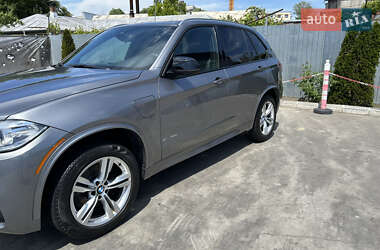 Позашляховик / Кросовер BMW X5 2016 в 