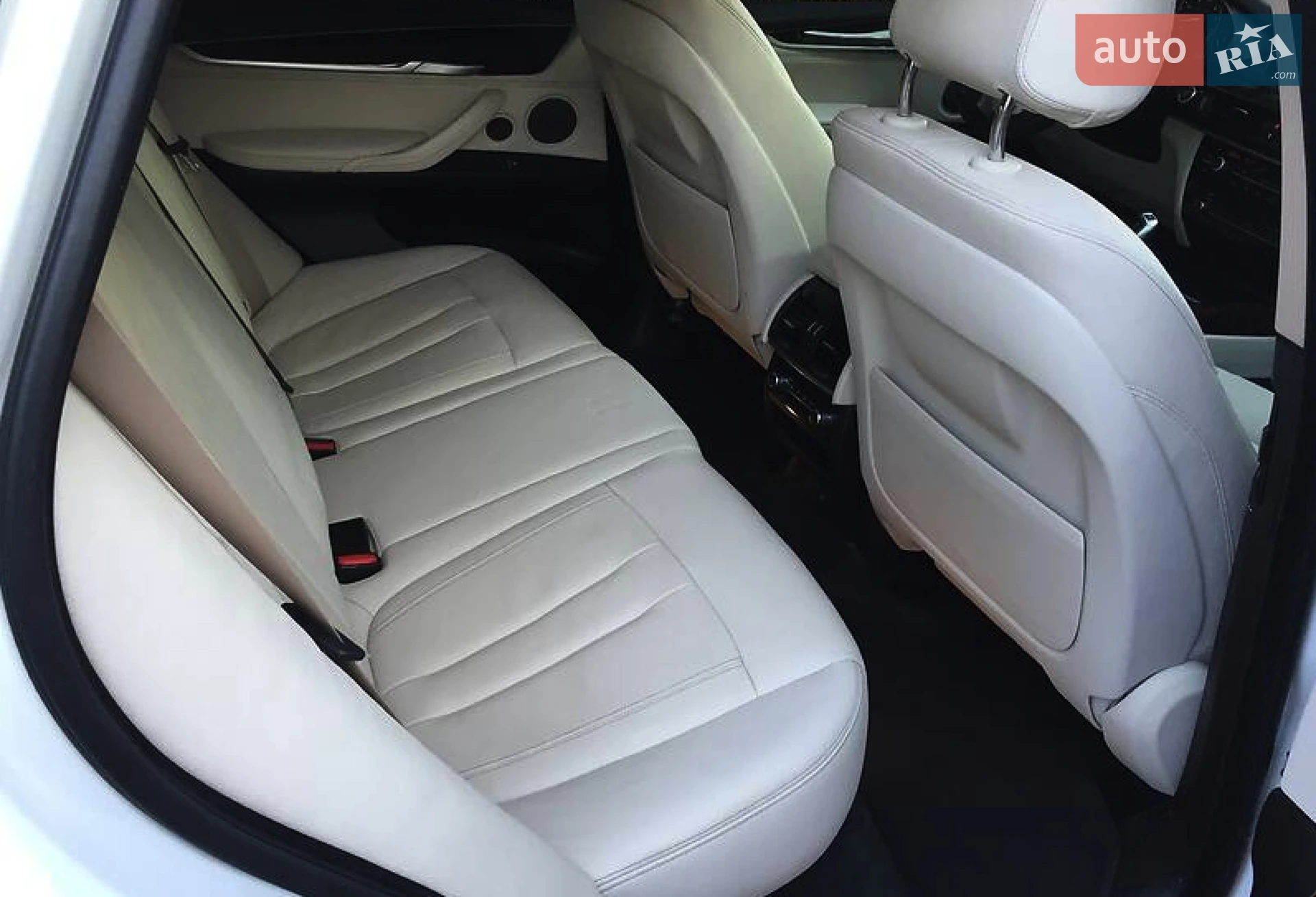 2015 BMW X5 - мініатюра 27