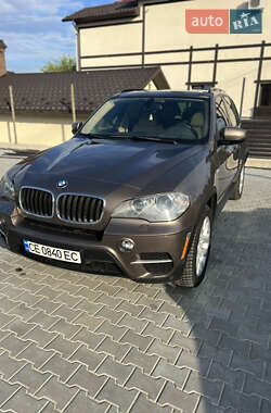 Позашляховик / Кросовер BMW X5 2012 в Чернівцях