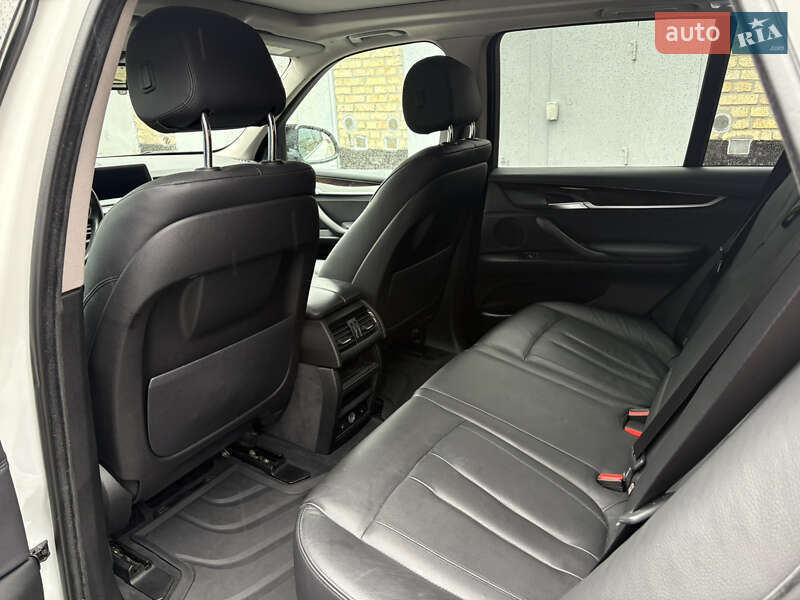 Внедорожник / Кроссовер BMW X5 2014 в Киеве