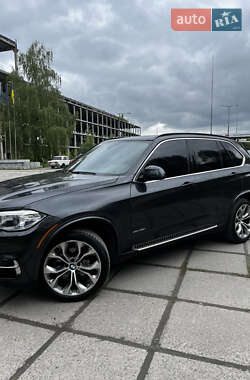 Позашляховик / Кросовер BMW X5 2014 в 