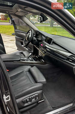 Позашляховик / Кросовер BMW X5 2014 в 