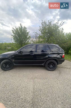 Позашляховик / Кросовер BMW X5 2003 в 