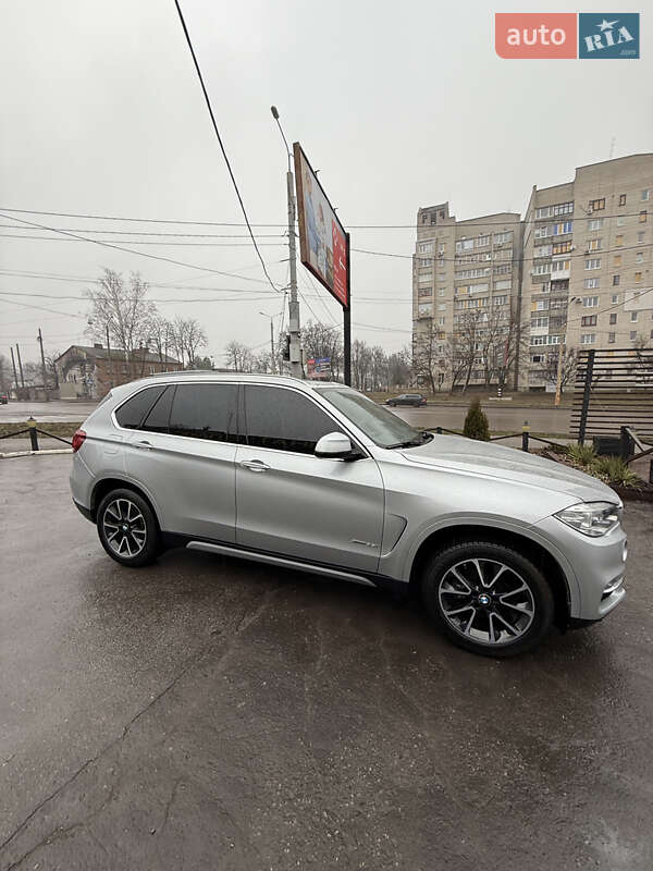 Внедорожник / Кроссовер BMW X5 2017 в Сумах