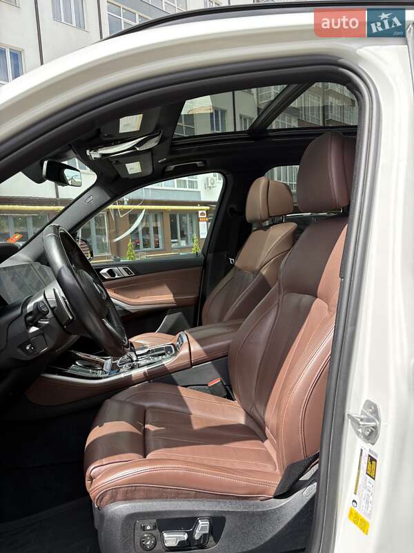 Внедорожник / Кроссовер BMW X5 2019 в Ивано-Франковске