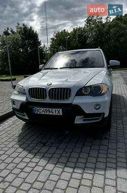 Позашляховик / Кросовер BMW X5 2010 в 