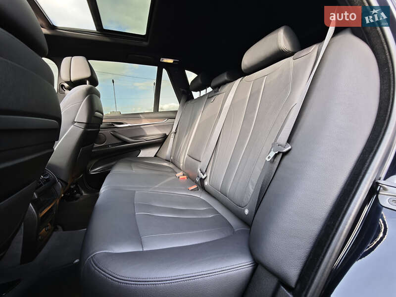 Внедорожник / Кроссовер BMW X5 2016 в Луцке