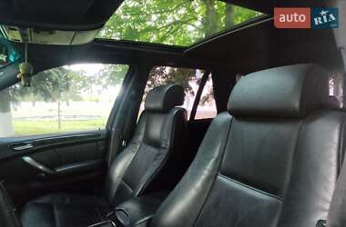 Позашляховик / Кросовер BMW X5 2004 в 