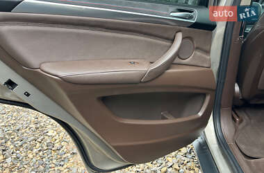Внедорожник / Кроссовер BMW X5 2010 в 