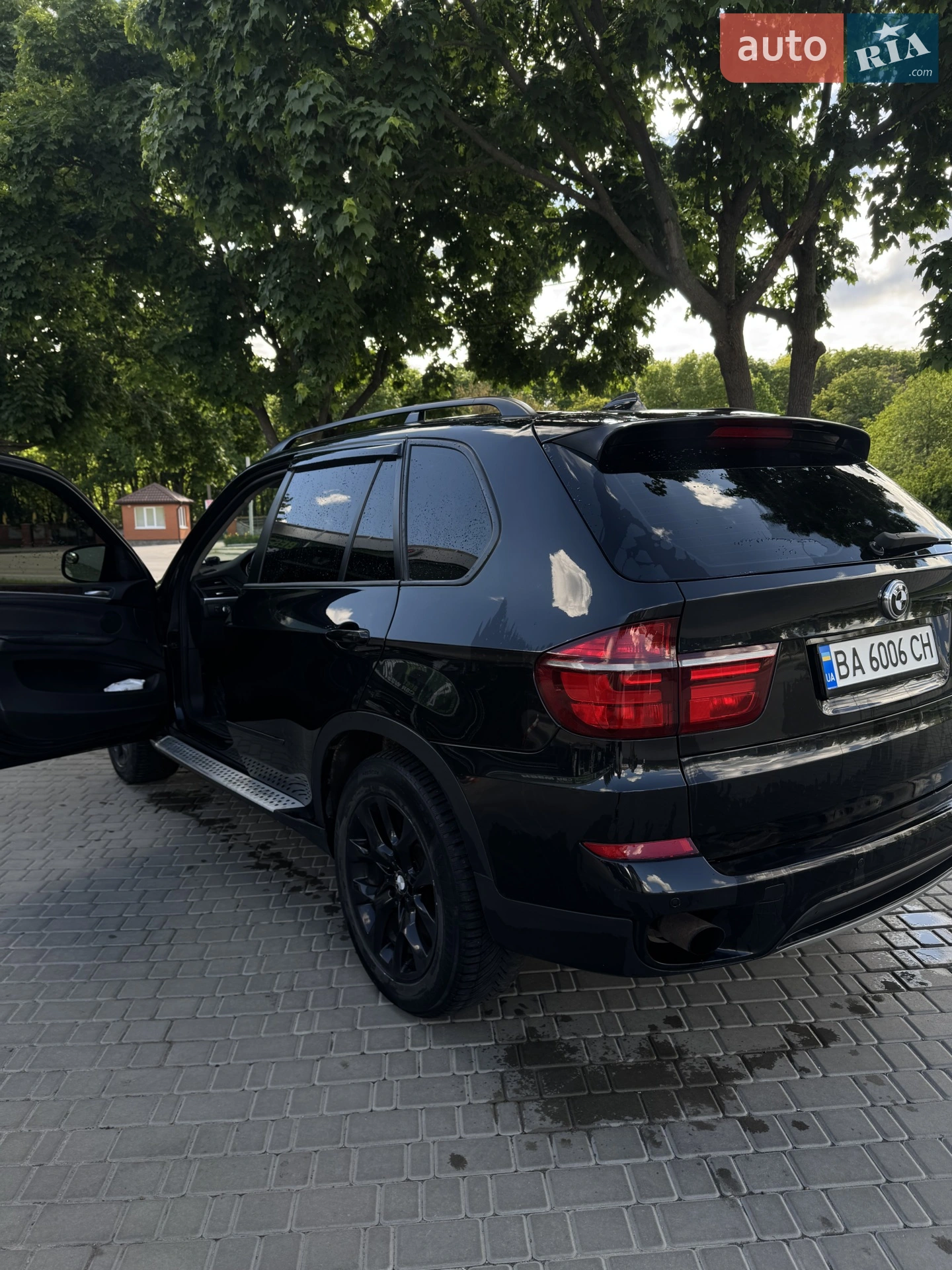 2010 BMW X5 - мініатюра 9