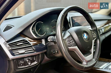 Позашляховик / Кросовер BMW X5 2017 в 