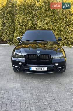 Позашляховик / Кросовер BMW X5 2012 в 