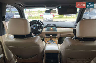 Позашляховик / Кросовер BMW X5 2004 в 