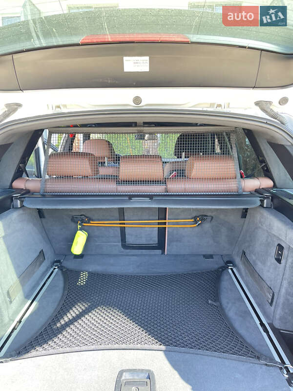 Внедорожник / Кроссовер BMW X5 2010 в Измаиле