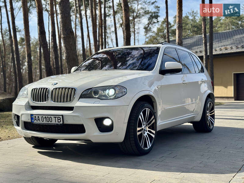 Внедорожник / Кроссовер BMW X5 2010 в Житомире