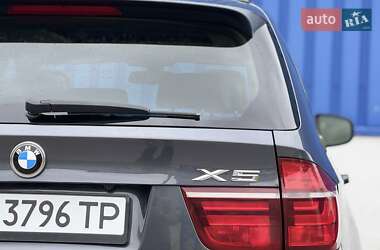 Позашляховик / Кросовер BMW X5 2010 в 