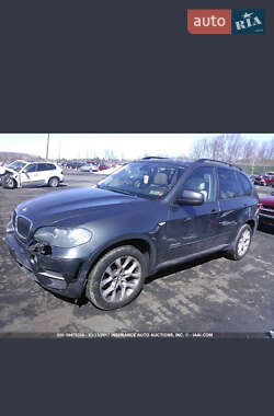 Позашляховик / Кросовер BMW X5 2010 в 