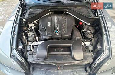 Внедорожник / Кроссовер BMW X5 2011 в 