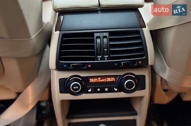 Внедорожник / Кроссовер BMW X5 2010 в 