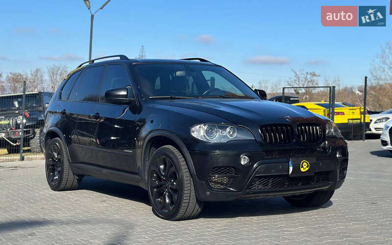 Внедорожник / Кроссовер BMW X5 2011 в 