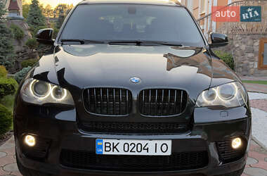 Внедорожник / Кроссовер BMW X5 2010 в 