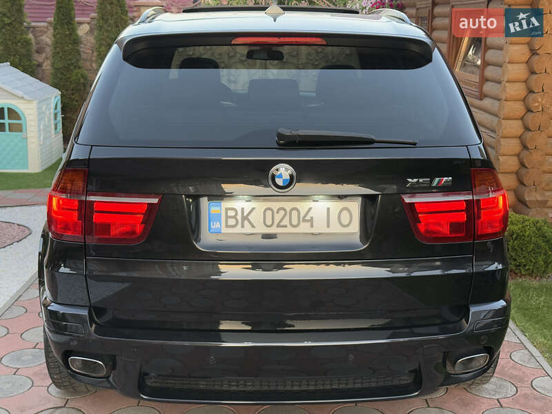 Внедорожник / Кроссовер BMW X5 2010 в Вараше
