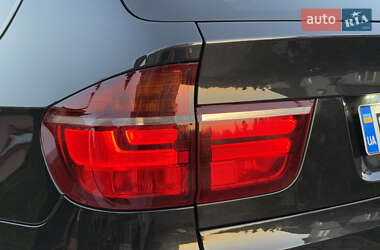 Внедорожник / Кроссовер BMW X5 2010 в 