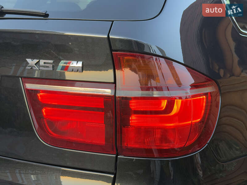 Внедорожник / Кроссовер BMW X5 2010 в Вараше
