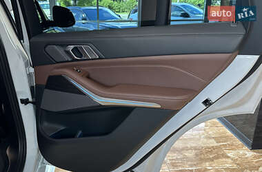 Позашляховик / Кросовер BMW X5 2023 в 