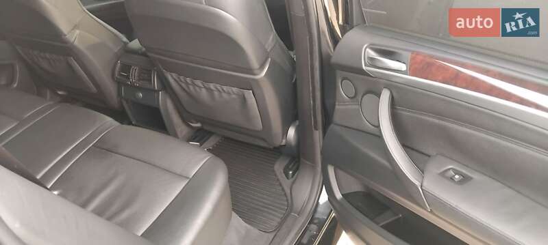 Позашляховик / Кросовер BMW X5 2009 в Миколаєві