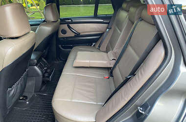 Внедорожник / Кроссовер BMW X5 2006 в 