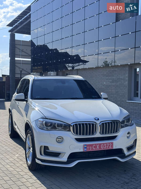 Позашляховик / Кросовер BMW X5 2017 в Костопілі