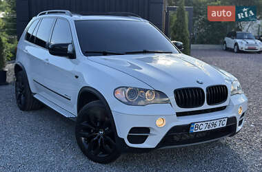 Позашляховик / Кросовер BMW X5 2010 в 