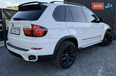 Позашляховик / Кросовер BMW X5 2010 в 