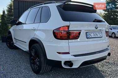 Позашляховик / Кросовер BMW X5 2010 в 