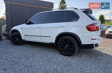 Позашляховик / Кросовер BMW X5 2010 в 