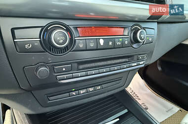 Позашляховик / Кросовер BMW X5 2010 в 