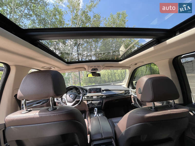 Позашляховик / Кросовер BMW X5 2015 в Києві
