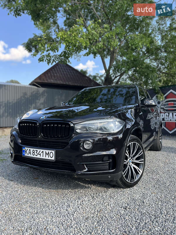 Внедорожник / Кроссовер BMW X5 2015 в 