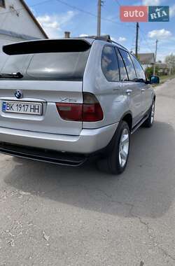 Позашляховик / Кросовер BMW X5 2005 в 