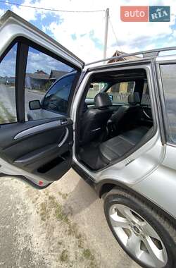 Позашляховик / Кросовер BMW X5 2005 в 