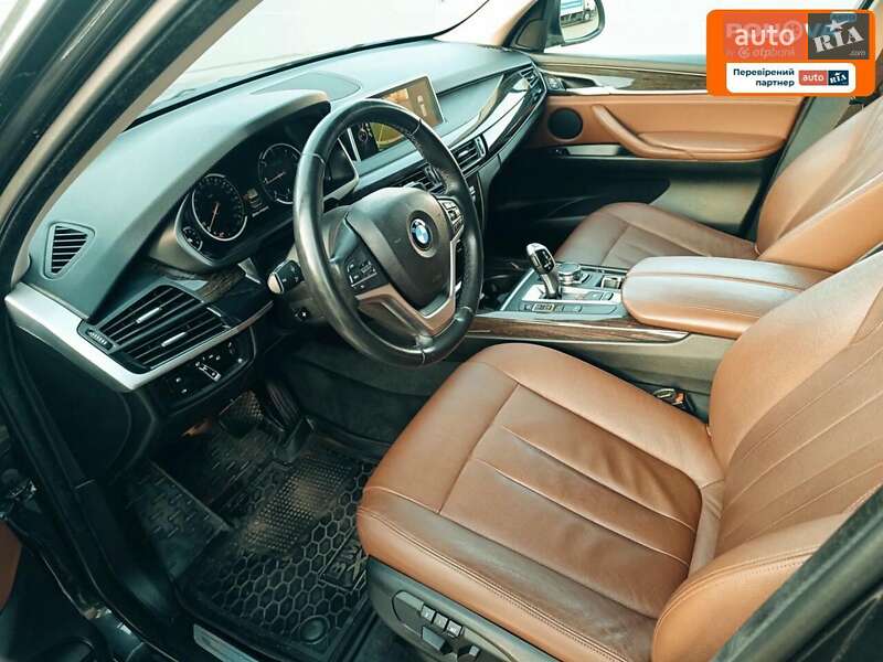 Внедорожник / Кроссовер BMW X5 2015 в Чернигове