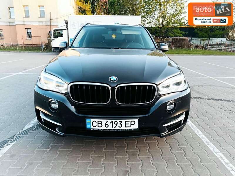 Внедорожник / Кроссовер BMW X5 2015 в Чернигове