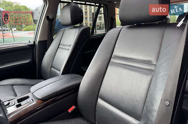 Внедорожник / Кроссовер BMW X5 2012 в 