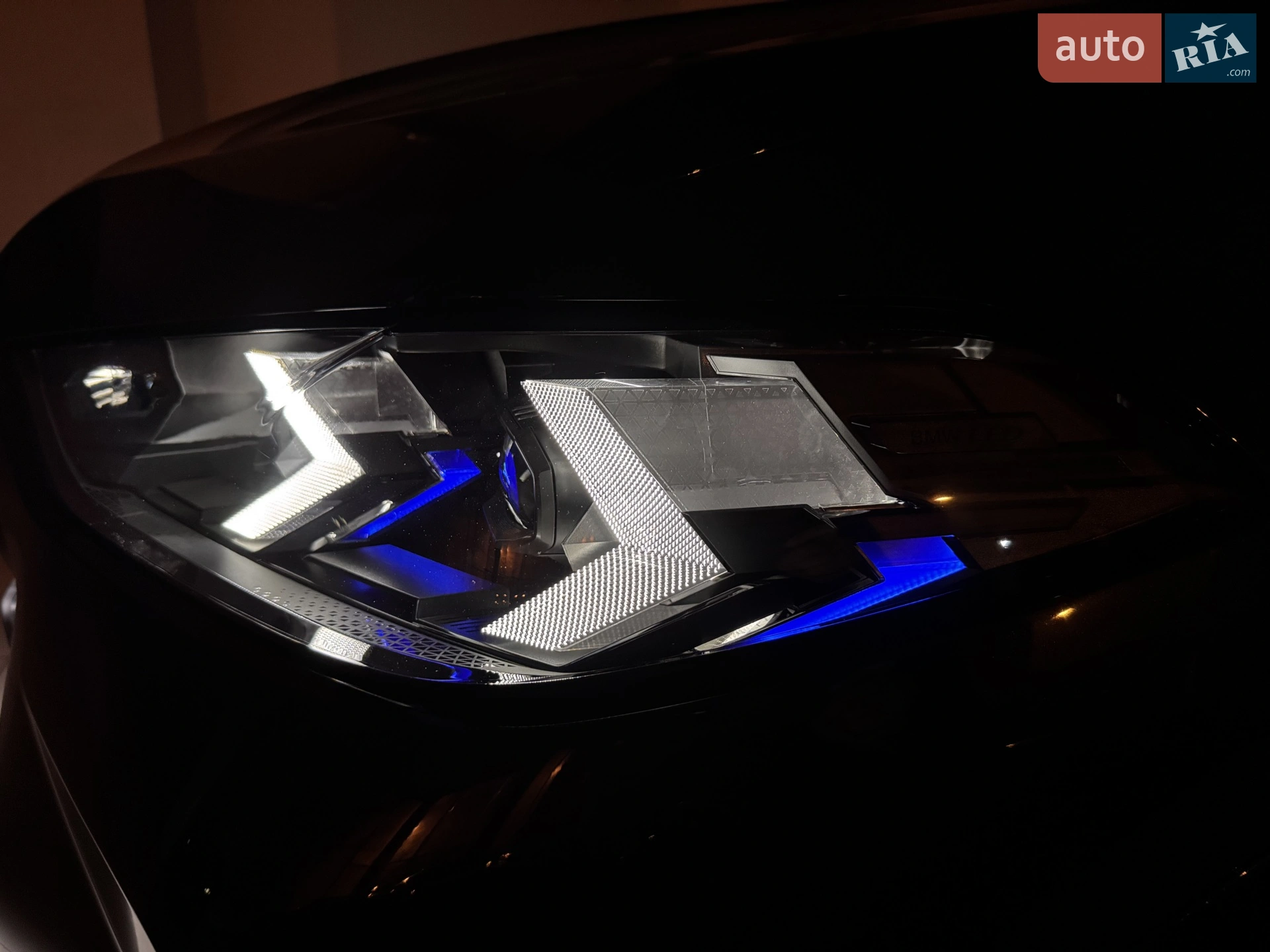 2025 BMW X5 - мініатюра 7
